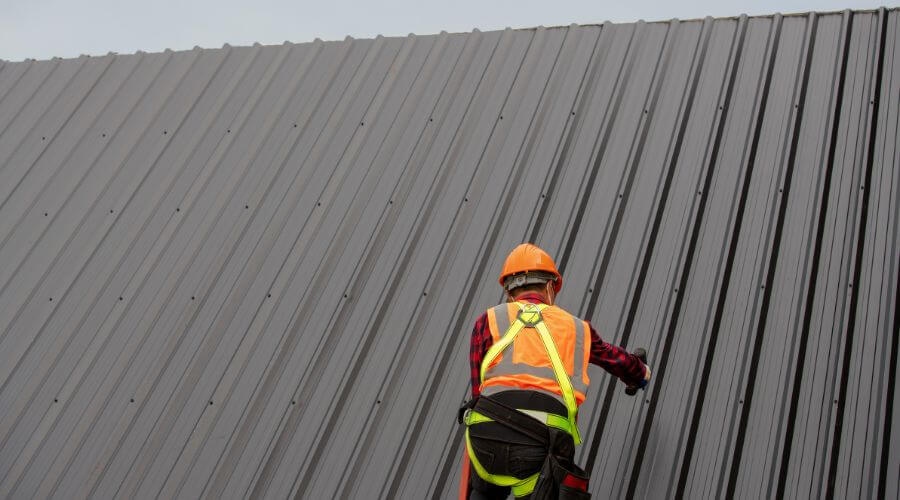 Professional metal roof installation services in Ardmore, AL